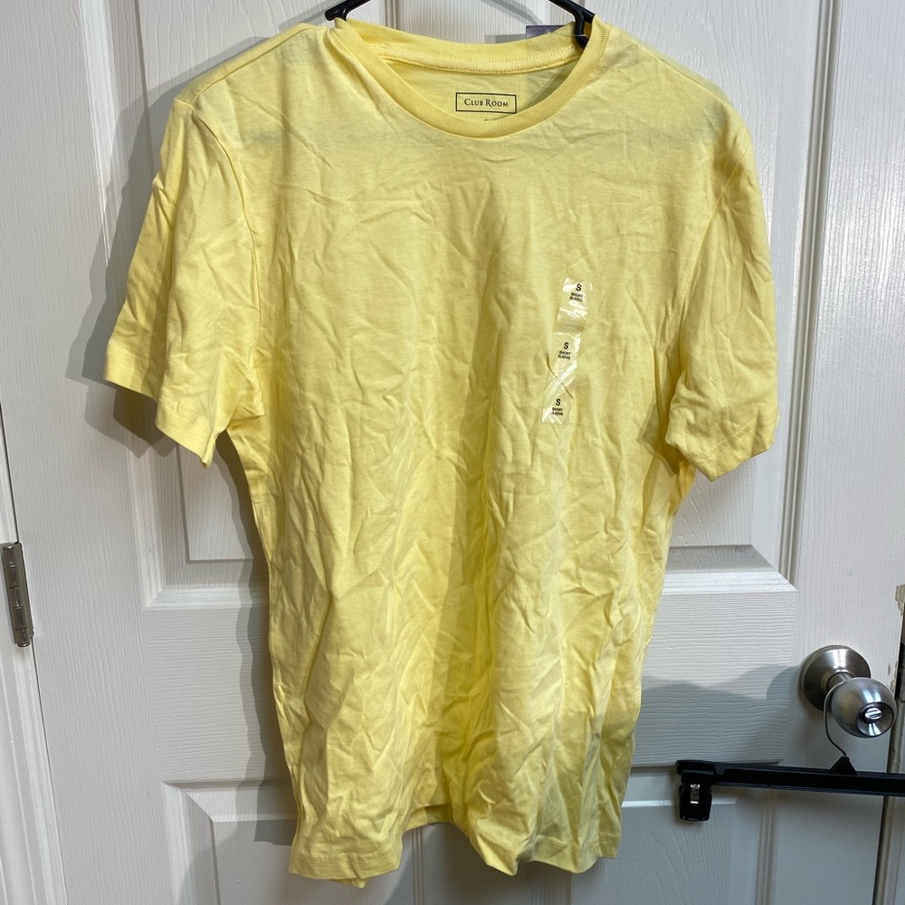 NWT Club Room Yellow Tshirt - Picture 1 of 5